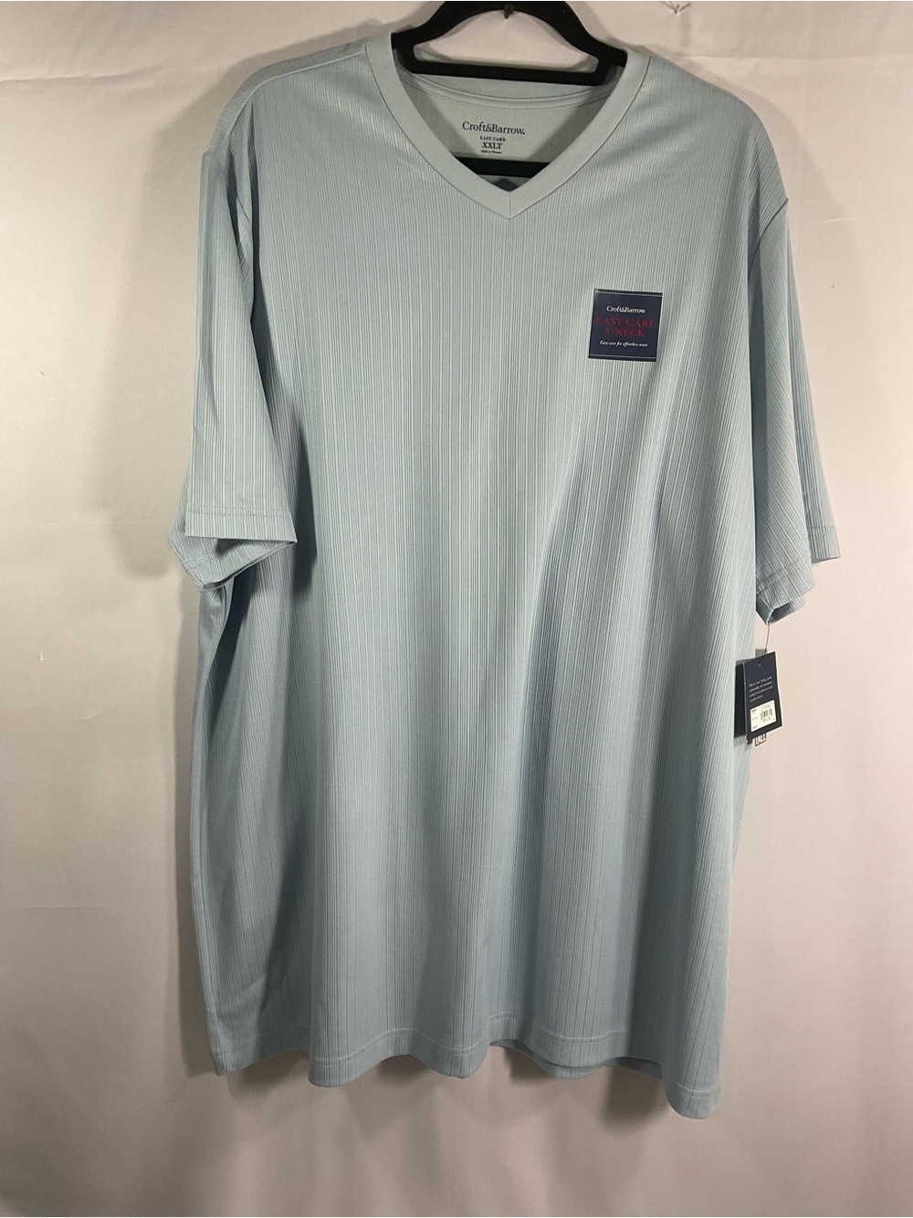 croft & barrow Men’s Pale Blue V-Neck Short Sleeve dress TShirt. XXLT